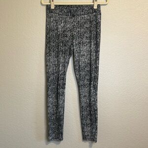 Bar III Black White Chevron Pull On Pant - M